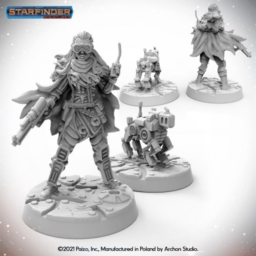 ANDROID MECHANIC (with mechanic's drone)