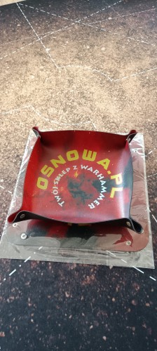 Tacka na kości Osnowa