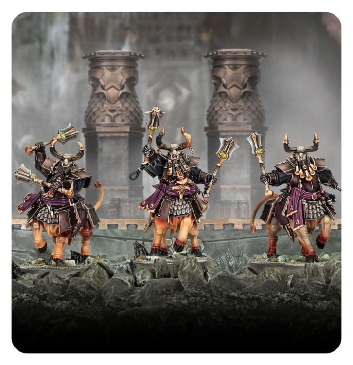Helsmiths Of Hashut: Bull Centaurs