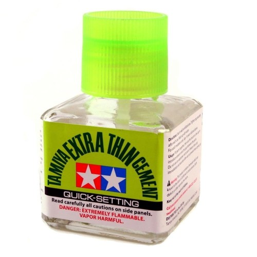 tamiya-87182-klej-extra-thin-40-ml-szybkoschnacy-osnowa.jpg