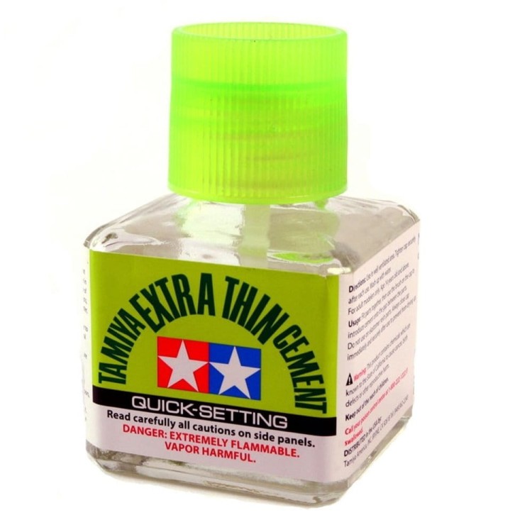 tamiya-87182-klej-extra-thin-40-ml-szybkoschnacy-osnowa.jpg