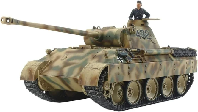 Tamiya 32520 1/48 German Panther G