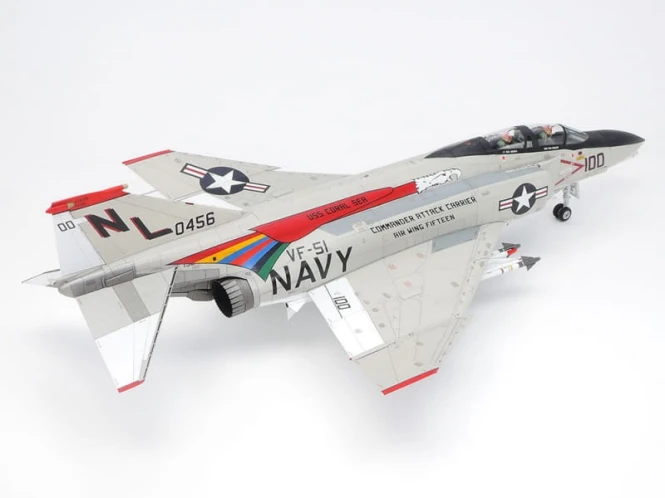 Tamiya 61121 1/48 McDonnell Douglas F-4B Phantom I