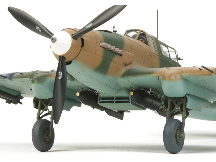 Tamiya 61113 1/48 IL-2