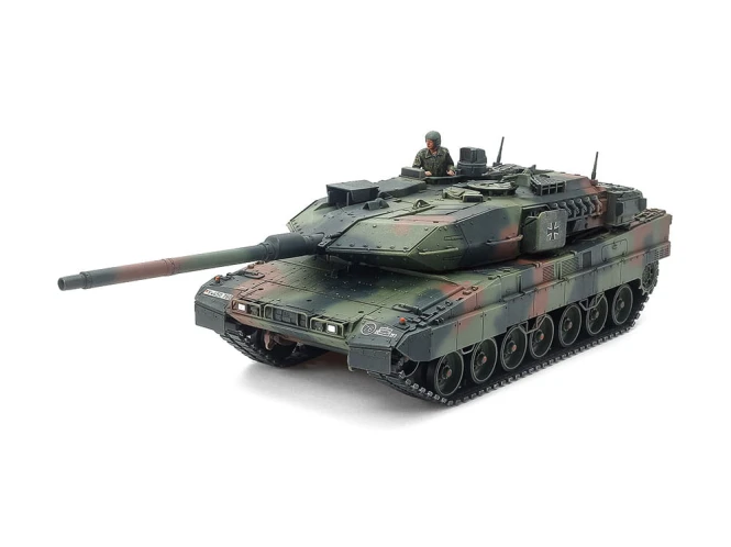 Tamiya 32607 1/48 German Main Battle Tank Leopard