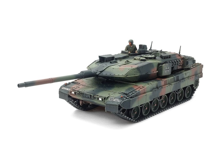 Tamiya 32607 1/48 German Main Battle Tank Leopard