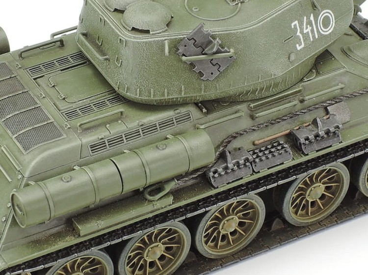Tamiya 32599 1/48 Russian Medium Tank T-34-85