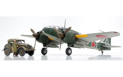 Tamiya 25217 1/48 Mitsubishi Ki-46 III Type 100 & 4x4 Light Vehicle Kurogane Set