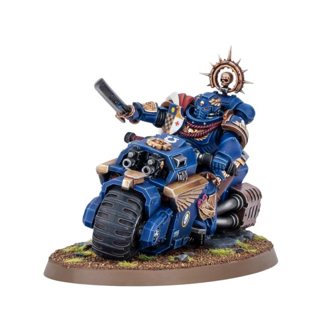 Space Marines: Captain On Bike